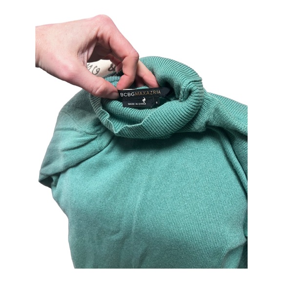 Y2K BCBGMAXAZRIA Silk, Cashmere Short Sleeve Turtleneck Sweater - Picture 11 of 12
